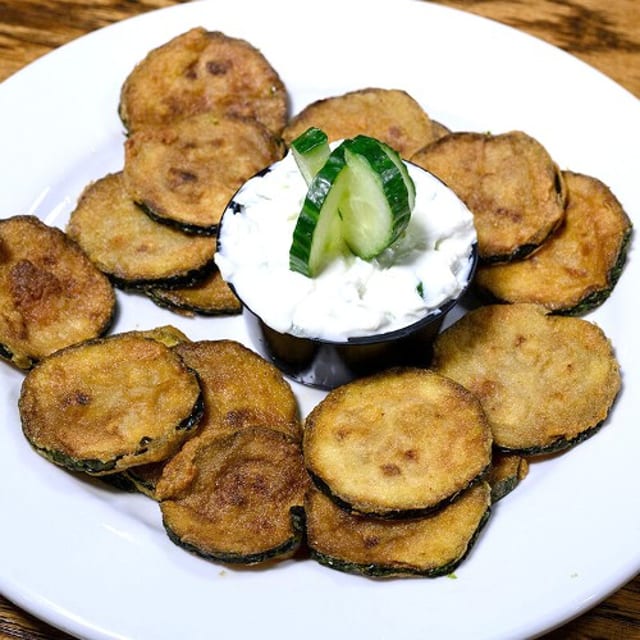 Fried Zucchini / Τηγανητά Κολοκυθάκια.